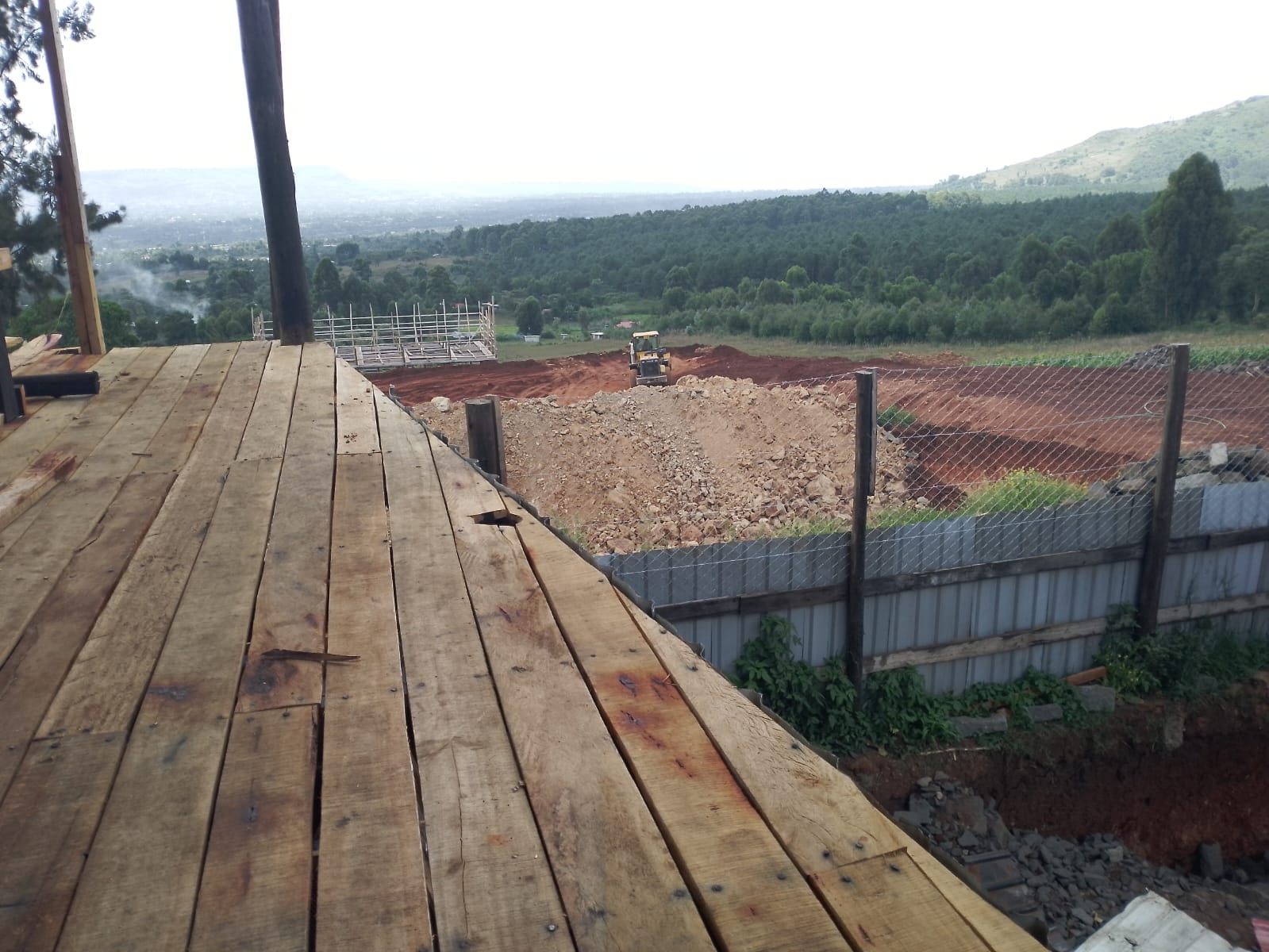 Residential construction facade progress by Mayboke Construction
