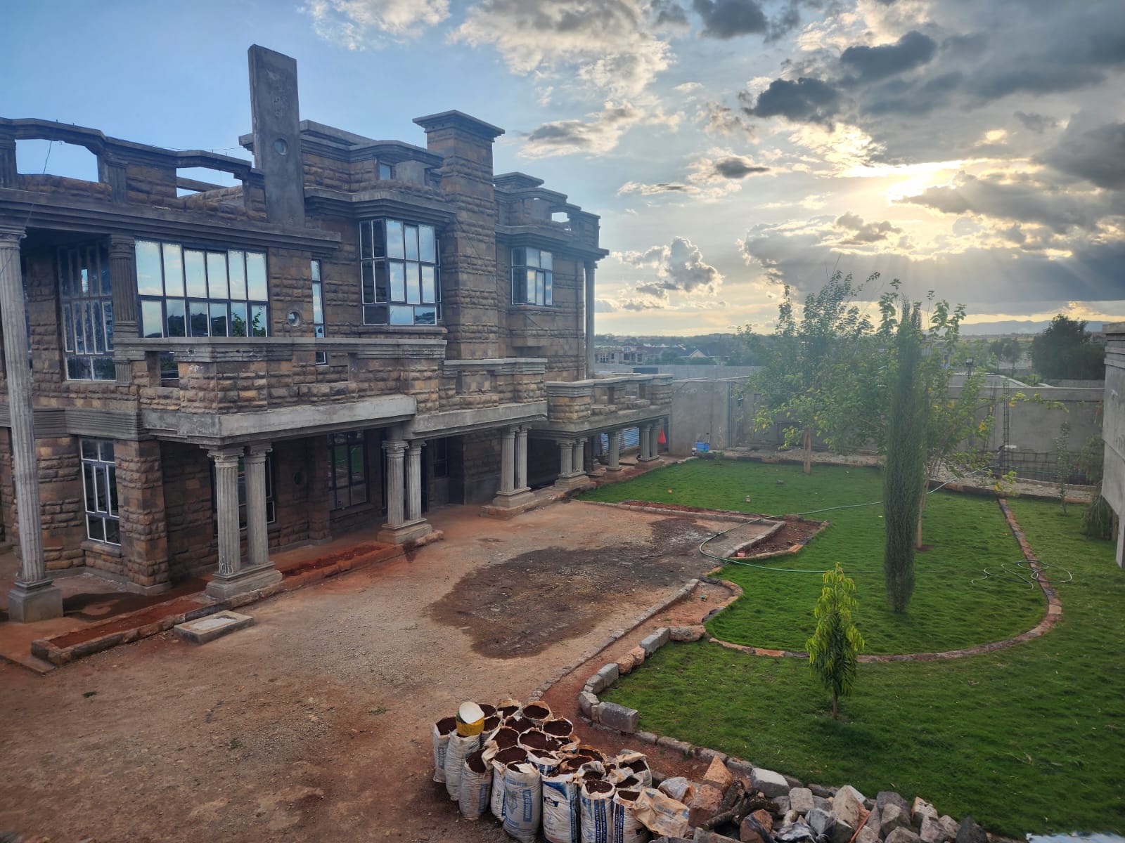 Residential site progress and finishing work by Mayboke Construction